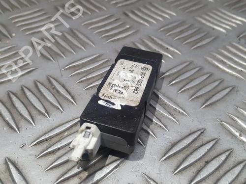 Electronic module VW PASSAT B6 (3C2) 2.0 TDI | BP35711660M83 - Image 2