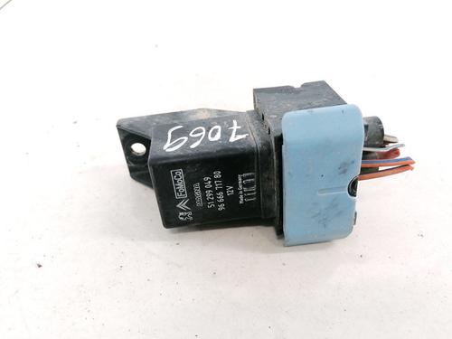 Used Electronic sensor Electronic sensor VOLVO V50 (545) D2 (114 hp) 35525609 35525609