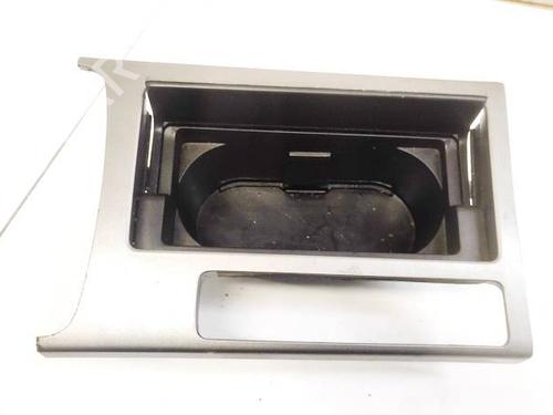 Used Cup/Object holder Cup/Object holder MAZDA 6 Hatchback (GH) 2.2 D (GH10) (129 hp) 35191702 35191702