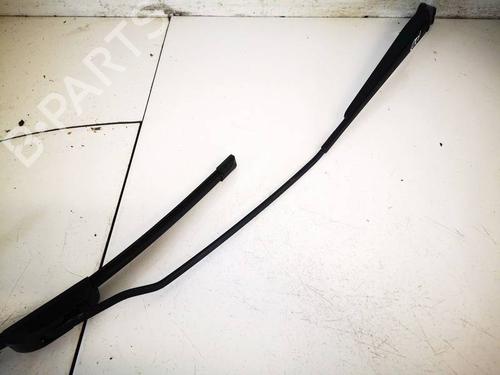 Used Front windshield wiper arm Front windshield wiper arm 32570944 32570944