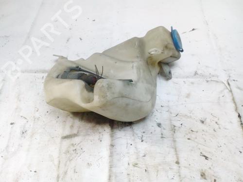 windscreen-washer-tank-audi-a4-b5-8d2-1994-1995-1996-1997-1998-1999-2000-2001-35867088 main image