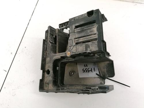Used Fuse box Fuse box SKODA OCTAVIA II (1Z3) 1.9 TDI (105 hp) 32907284 32907284