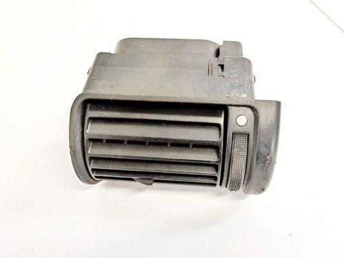 air-vent-audi-a4-b5-8d2-1994-1995-1996-1997-1998-1999-2000-2001-32936733 main image