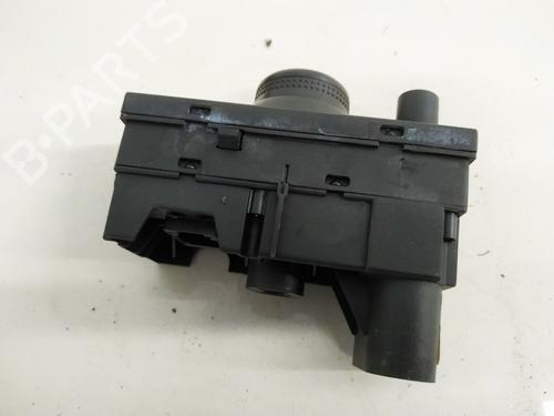 Switch OPEL MERIVA A MPV (X03) 1.6 (E75) | BP35563441I30 - Image 2