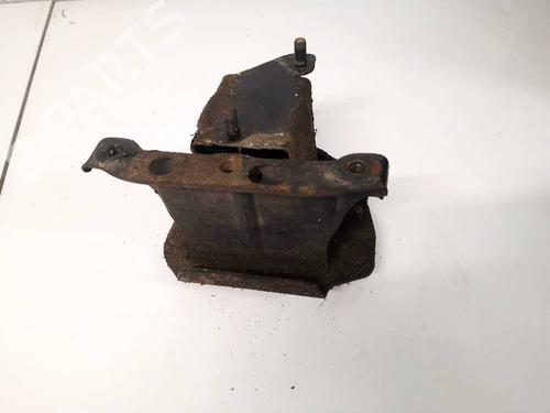 Used Front bumper bracket Front bumper bracket 35309061 35309061