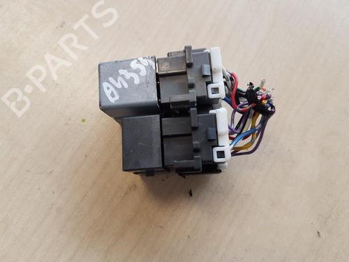 Used Fuse box Fuse box HONDA CIVIC VIII Hatchback (FN, FK) 1.8 (FN1, FK2) (140 hp) 33503910 33503910