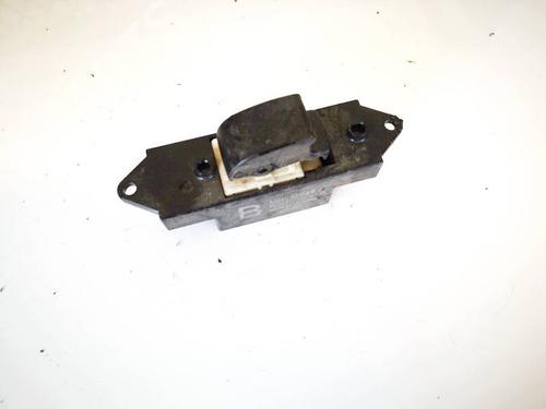 switch-mitsubishi-asx-ga_w_-2009-32959392 main image