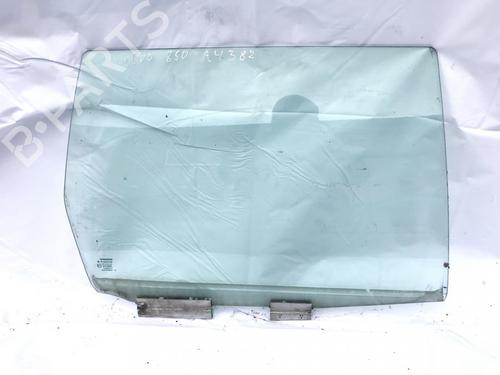 Used Rear right door window Rear right door window 35847952 35847952