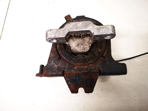 Used Engine mount Engine mount CHRYSLER VOYAGER IV (RG, RS) 2.5 CRD (141 hp) 33091493 33091493
