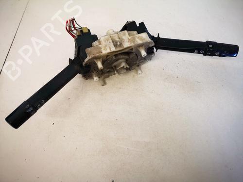 Used Warning switch Warning switch HONDA CR-V I (RD) 2.0 16V 4WD (RD1, RD3) (128 hp) 35582708 35582708