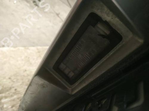 licence-plate-light-renault-laguna-iii-bt01-2007-2008-2009-2010-2011-2012-2013-2014-2015-34864739 main image