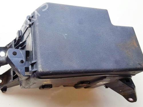 Used Fuse box Fuse box TOYOTA RAV 4 III (_A3_) 2.2 D 4WD (ALA30_, ALA30R) (136 hp) 33520531 33520531