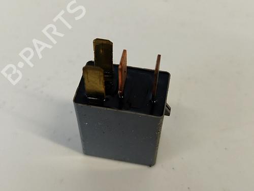 Electronic sensor SUBARU LEGACY IV Estate (BP) 2.0 AWD (BP5) | BP33098144M84 - Image 3