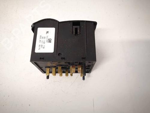 Switch AUDI A6 C5 (4B2, 4B4) 2.5 TDI | BP34786326I30 - Image 2