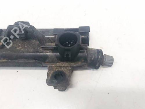 Injection rail VW GOLF V (1K1) 1.4 16V | BP35326181M98 - Image 3