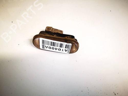 Used Right side indicator Right side indicator VW PASSAT B3/B4 Variant (3A5, 35I) 1.6 (101 hp) 34925215 34925215