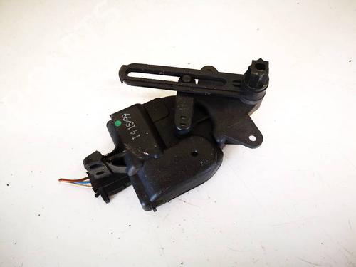 Used Electronic module VW BORA I (1J2) 1.9 TDI (115 hp) 32577685