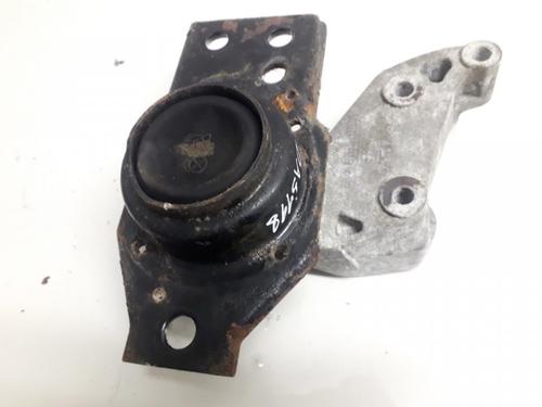 Used Engine mount Engine mount NISSAN X-TRAIL II (T31) 2.0 dCi 4x4 (150 hp) 33103697 33103697