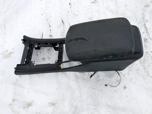 Used Armrest / Center console Armrest / Center console PEUGEOT 607 (9D, 9U) 2.2 HDi (133 hp) 35306150 35306150