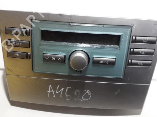 Used Climate control Climate control TOYOTA COROLLA Verso (ZER_, ZZE12_, R1_) 2.2 D-4D (AUR10_, AUR10R) (177 hp) 35847631 35847631