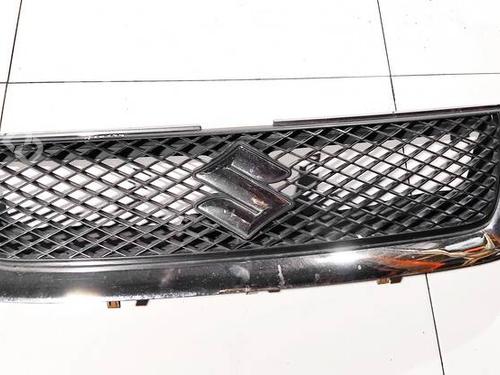 Used Grille Grille SUZUKI GRAND VITARA II (JT, TE, TD) 1.9 DDiS (JB419WD, JB419XD) (129 hp) 35093987 35093987