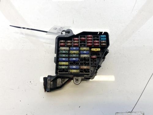 fuse-box-audi-a6-c5-4b2-4b4-1997-1998-1999-2000-2001-2002-2003-2004-2005-32891754 main image