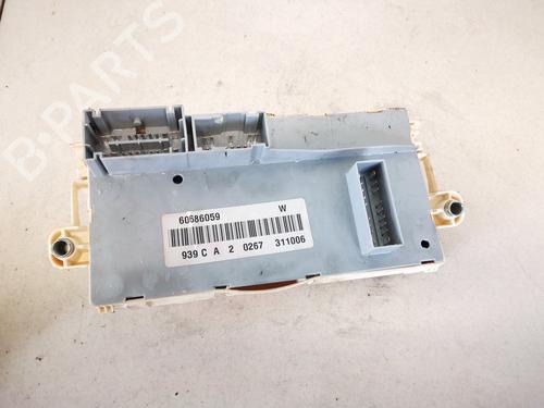 Used Fuse box Fuse box ALFA ROMEO 159 (939_) 2.2 JTS (939AXB1B, 939AXB11) (185 hp) 32899552 32899552