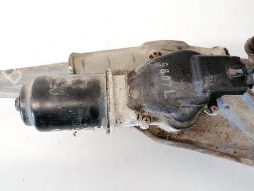 Used Front wiper motor Front wiper motor SUBARU LEGACY III (BE) 2.0 AWD (BE5) (125 hp) 35218714 35218714