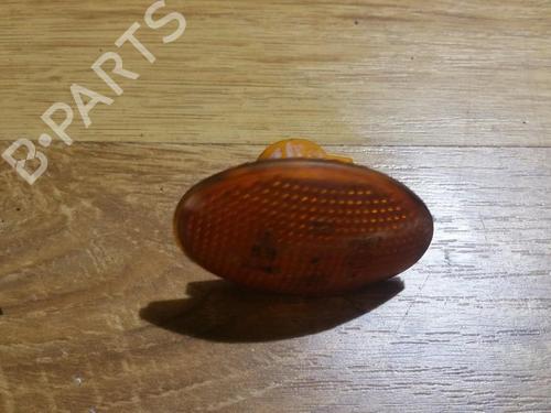 Used Right side indicator Right side indicator FORD MONDEO I (GBP) 1.6 i 16V (88 hp) 35651748 35651748