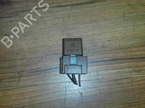 Used Electronic sensor Electronic sensor OPEL OMEGA B (V94) 2.0 16V (F69, M69, P69) (136 hp) 33479403 33479403