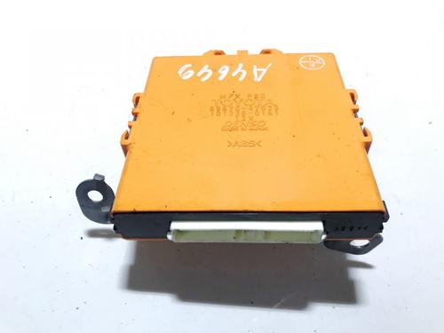 Used Electronic module Electronic module TOYOTA PRIUS Liftback (_W2_) 1.5 Hybrid (NHW20_, NHW20R) (112 hp) 33511539 33511539