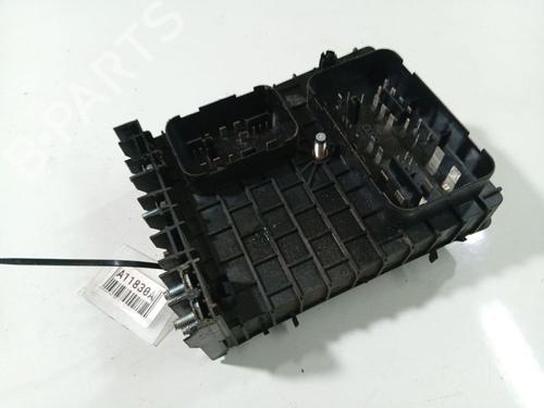 Fuse box VW GOLF V (1K1) 1.9 TDI | BP39734518E1 - Image 3