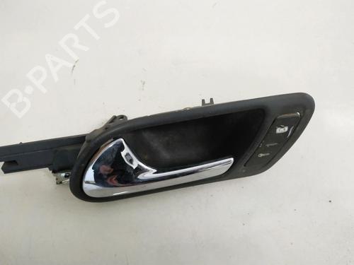 Used Front left interior door handle Front left interior door handle VW GOLF V (1K1) 1.9 TDI (105 hp) 35562949 35562949