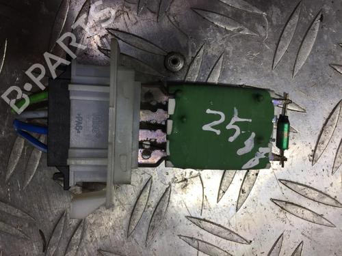 Used Heater resistor Heater resistor HYUNDAI LANTRA II Estate (J-2) 1.9 D (68 hp) 35656090 35656090