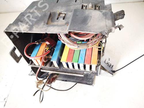 Used Fuse box Fuse box OPEL VIVARO A Bus (X83) 2.5 CDTI (F7, J7, A07) (146 hp) 32920002 32920002