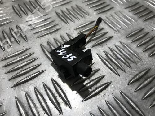 Used Electronic module Electronic module VW GOLF V (1K1) 1.4 FSI (90 hp) 35674758 35674758