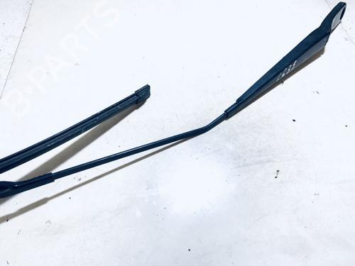 front-windshield-wiper-arm-volvo-v50-545-2003-2004-2005-2006-2007-2008-2009-2010-2011-2012-33083802 main image