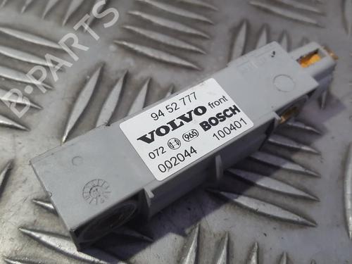 Used Electronic module Electronic module VOLVO V70 II (285) 2.4 (170 hp) 33494385 33494385