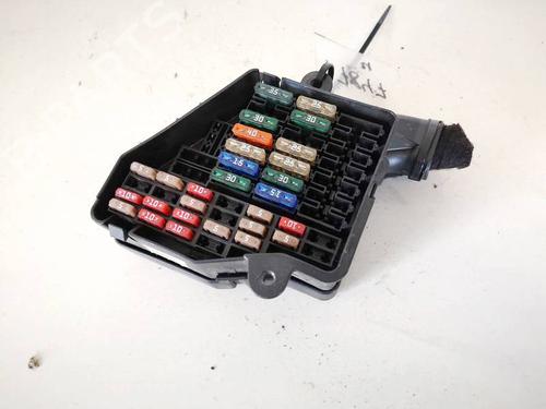 fuse-box-audi-a6-c6-4f2-2004-2005-2006-2007-2008-2009-2010-2011-32917909 main image