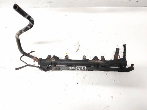 Used Injection rail Injection rail 35332229 35332229