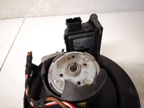 electronic-module-opel-zafira-a-mpv-t98-1999-2000-2001-2002-2003-2004-2005-2006-32924492 main image