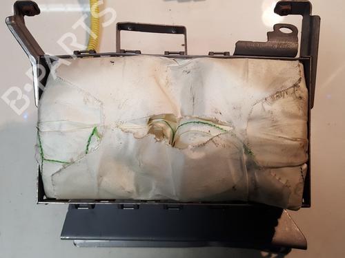 Used Passenger airbag Passenger airbag TOYOTA PREVIA II (_R3_) 2.0 D-4D (CLR30_, CLR30R) (116 hp) 33514818 33514818