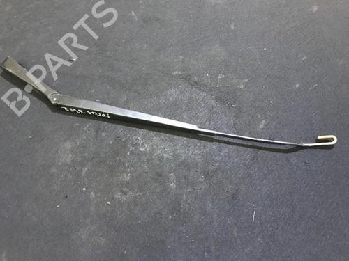Used Front windshield wiper arm Front windshield wiper arm FORD FOCUS I (DAW, DBW) 1.8 Turbo DI / TDDi (90 hp) 33486827 33486827