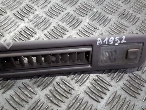 interior-roof-light-toyota-previa-ii-_r3_-2000-2001-2002-2003-2004-2005-2006-35666243 main image
