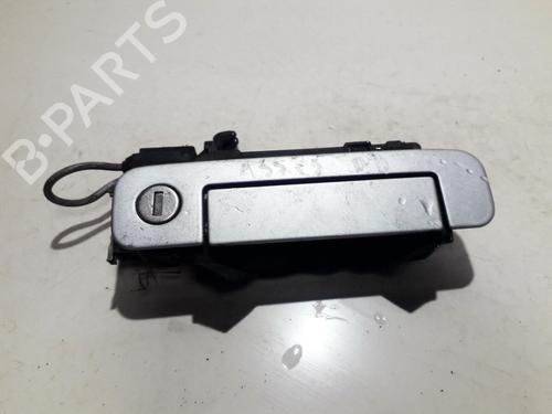 front-right-exterior-door-handle-audi-a3-8l1-1996-1997-1998-1999-2000-2001-2002-2003-2004-2005-2006-35872338 main image