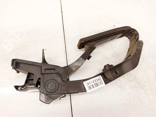 Used Pedal Pedal MERCEDES-BENZ C-CLASS (W203) C 200 Kompressor (203.042) (163 hp) 34744881 34744881
