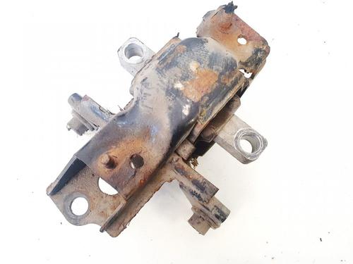 Used Engine mount Engine mount VW POLO IV (9N_, 9A_) 1.9 TDI (101 hp) 32910439 32910439