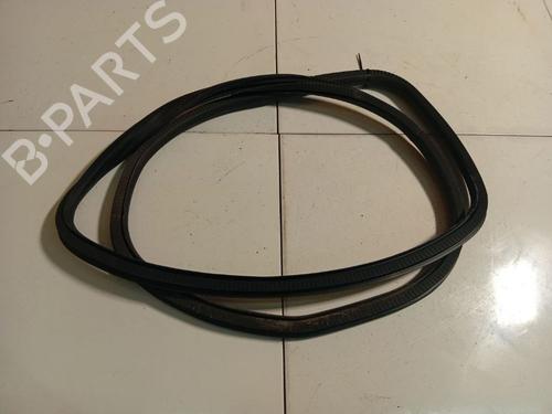 Gummiliste Gummiliste OPEL INSIGNIA A (G09) 2.0 CDTI (68) (131 hp) 36826505 36826505