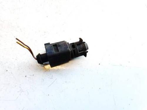 Used Electronic module Electronic module VW TOURAN (1T1, 1T2) 1.9 TDI (105 hp) 39759032 39759032