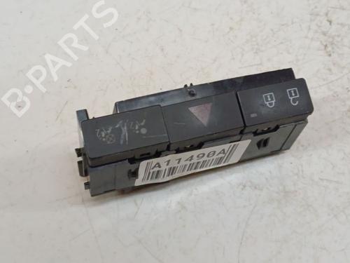Comutador / Botão 4 piscas Comutador / Botão 4 piscas OPEL MERIVA B MPV (S10) 1.3 CDTI (75) (95 hp) 36771125 36771125